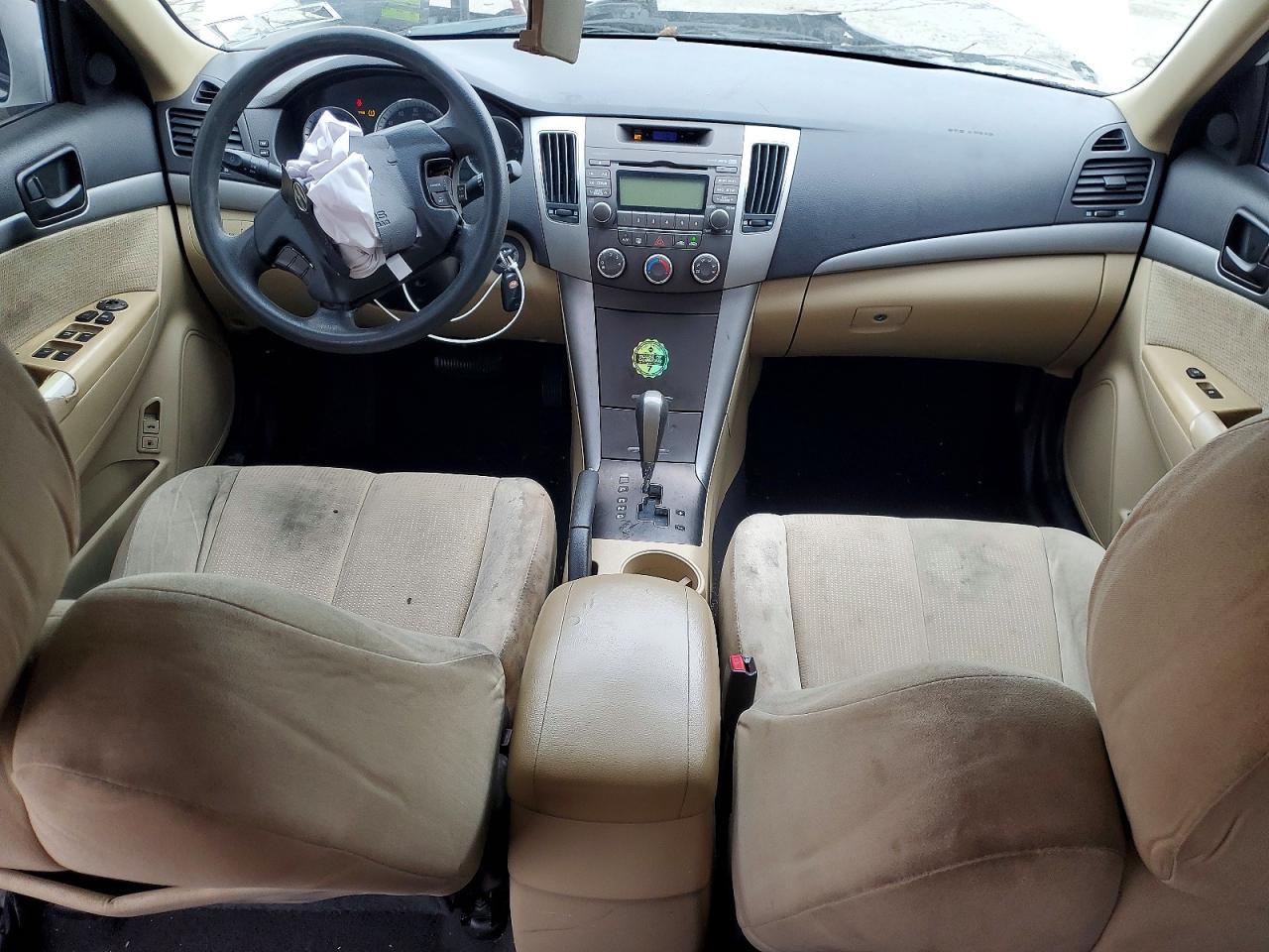 2010 HYUNDAI SONATA