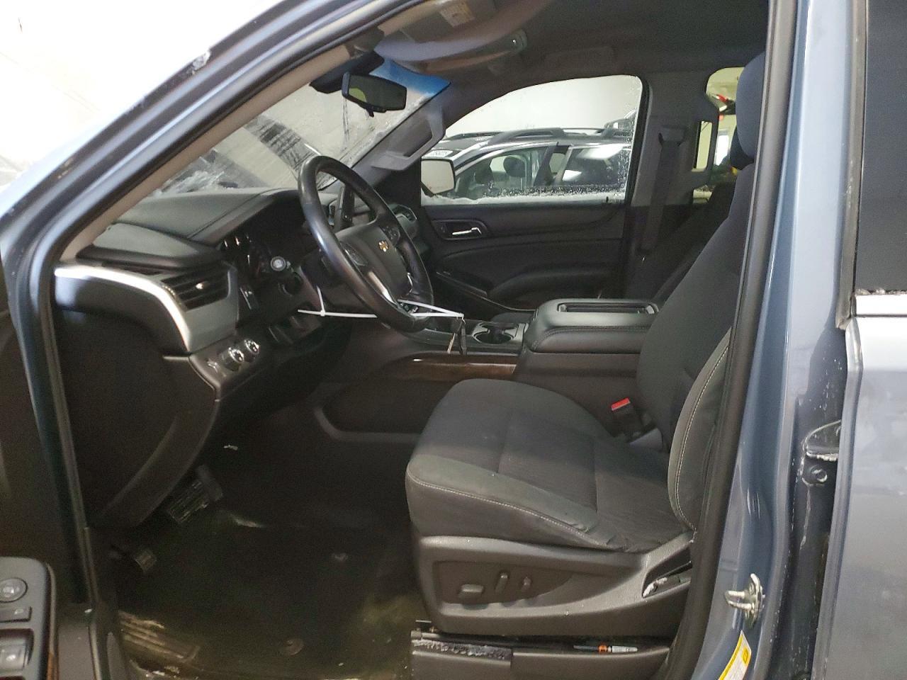 2016 CHEVROLET Tahoe