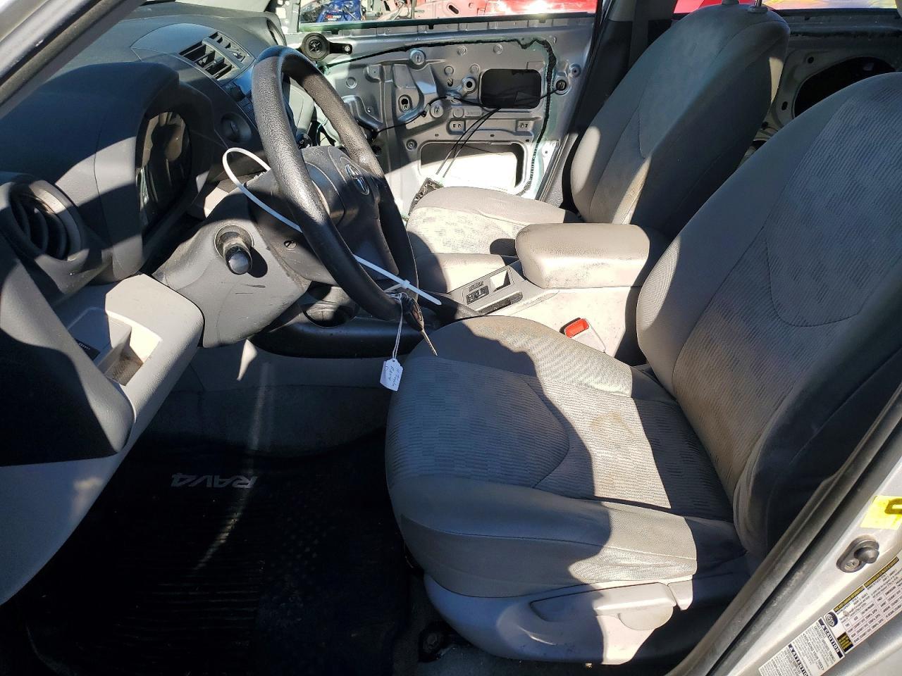 2011 TOYOTA RAV4