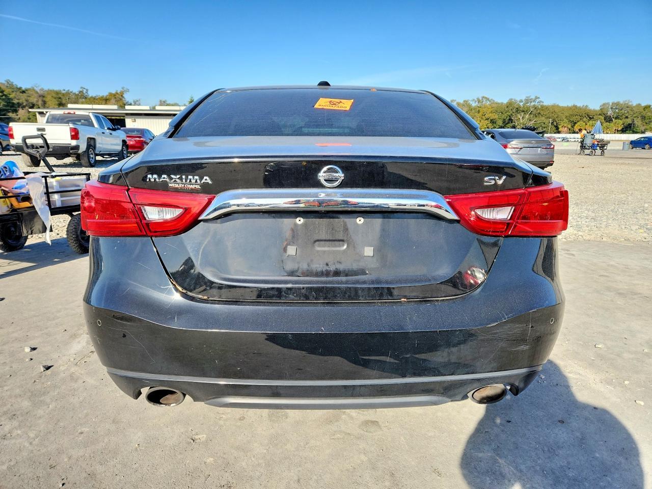 2017 NISSAN Maxima