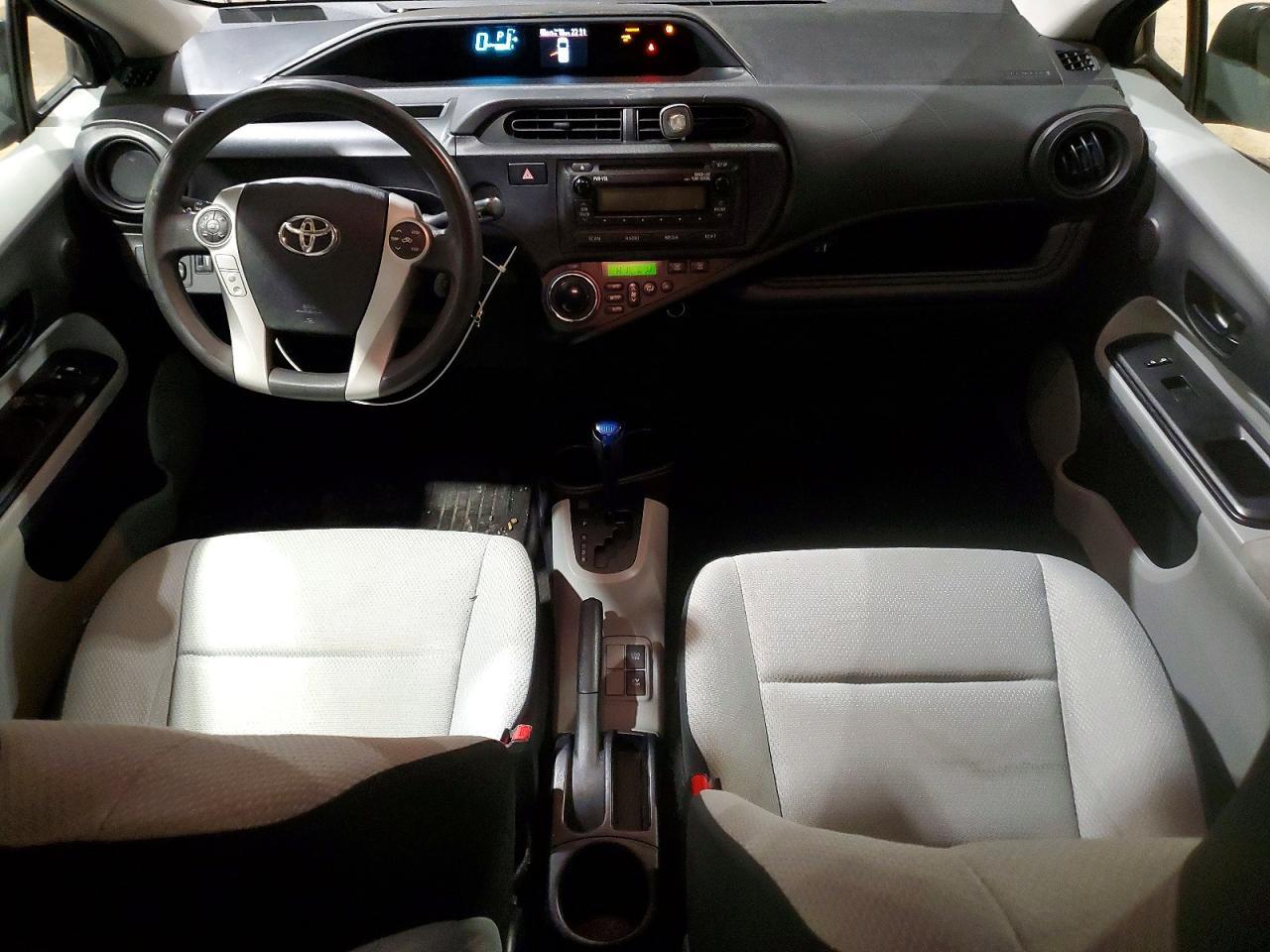 2014 TOYOTA Prius c