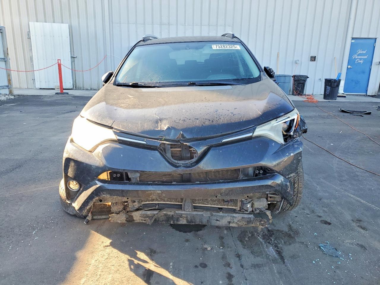 2016 TOYOTA RAV4