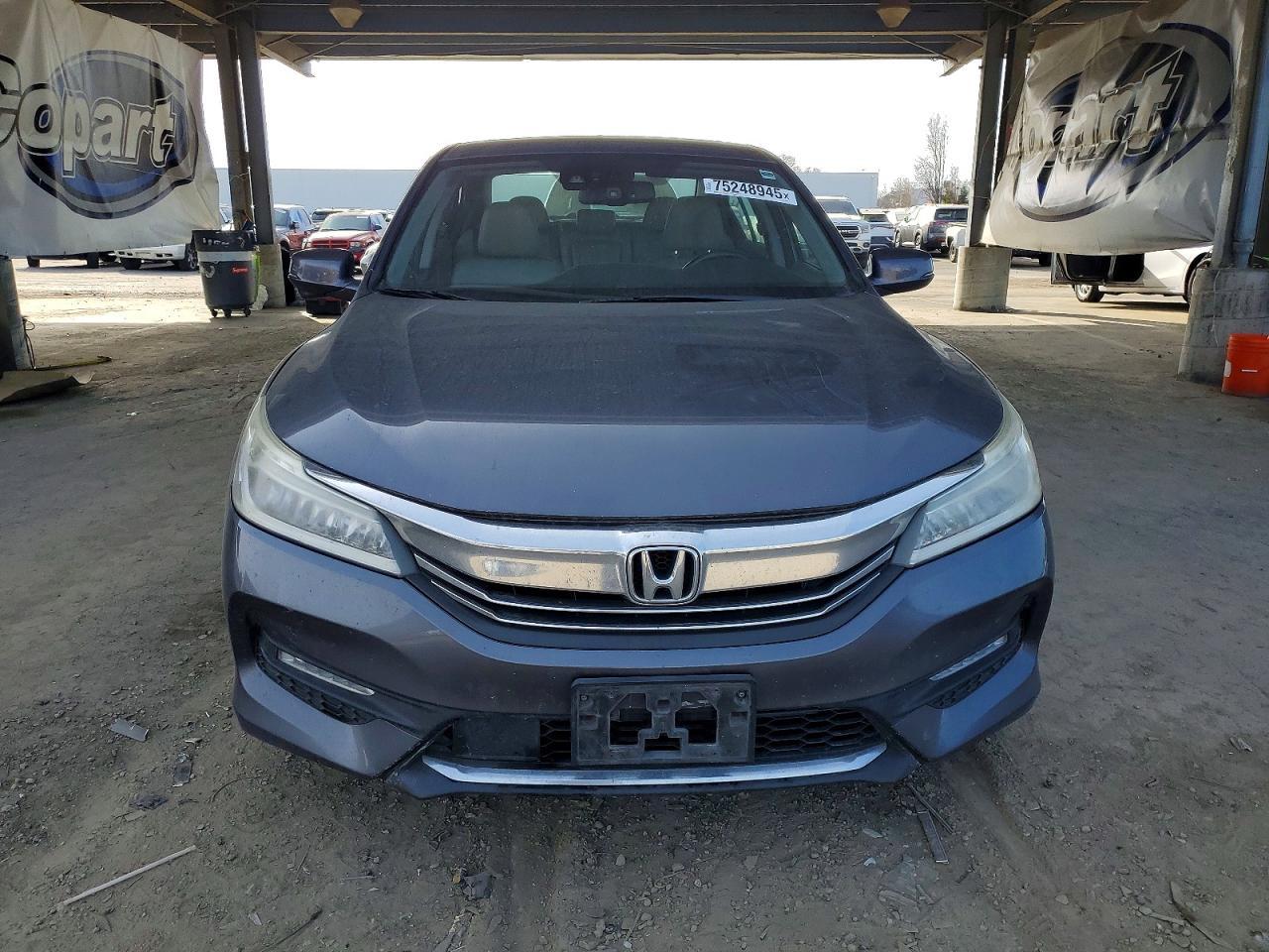 2016 HONDA ACCORD
