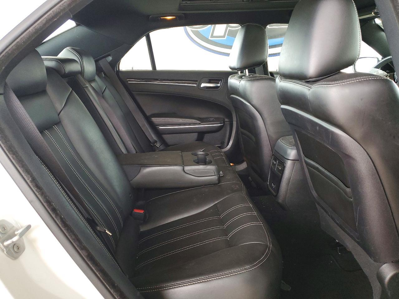2022 CHRYSLER 300