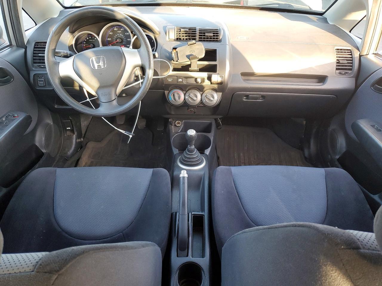 2008 HONDA FIT