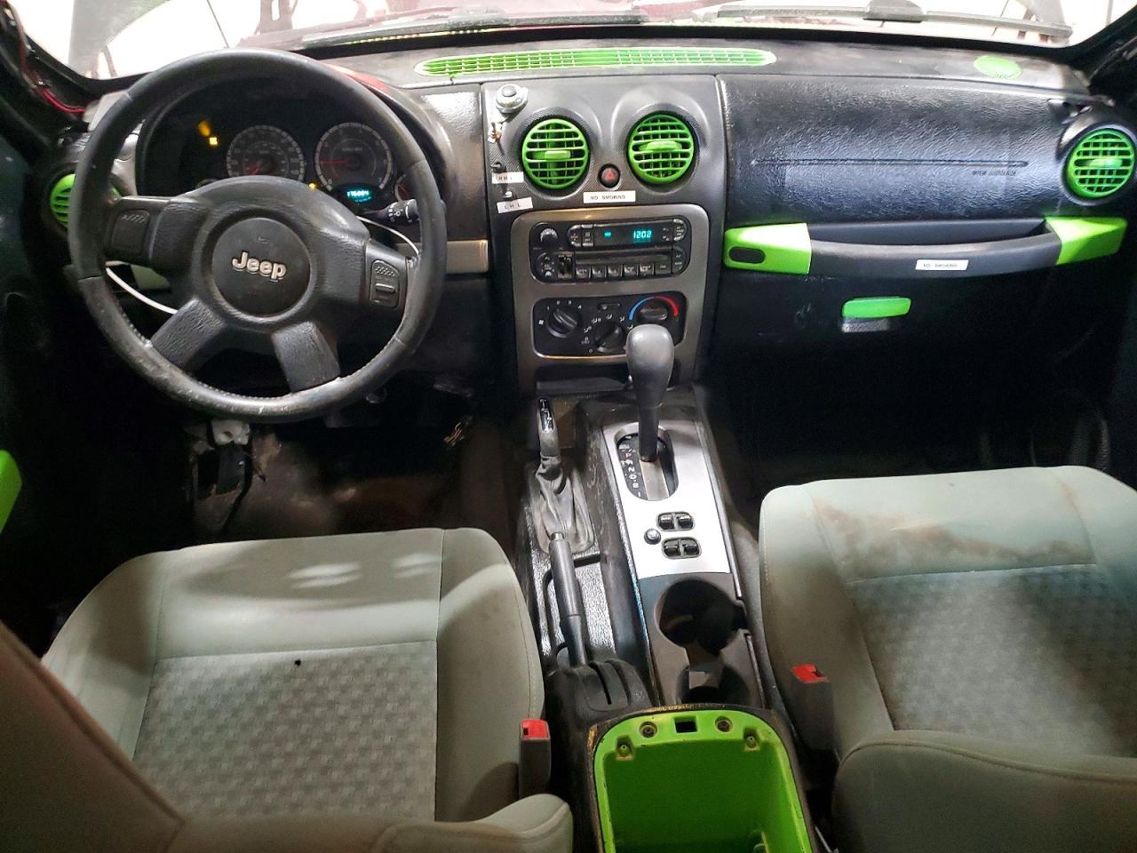 2005 JEEP Liberty
