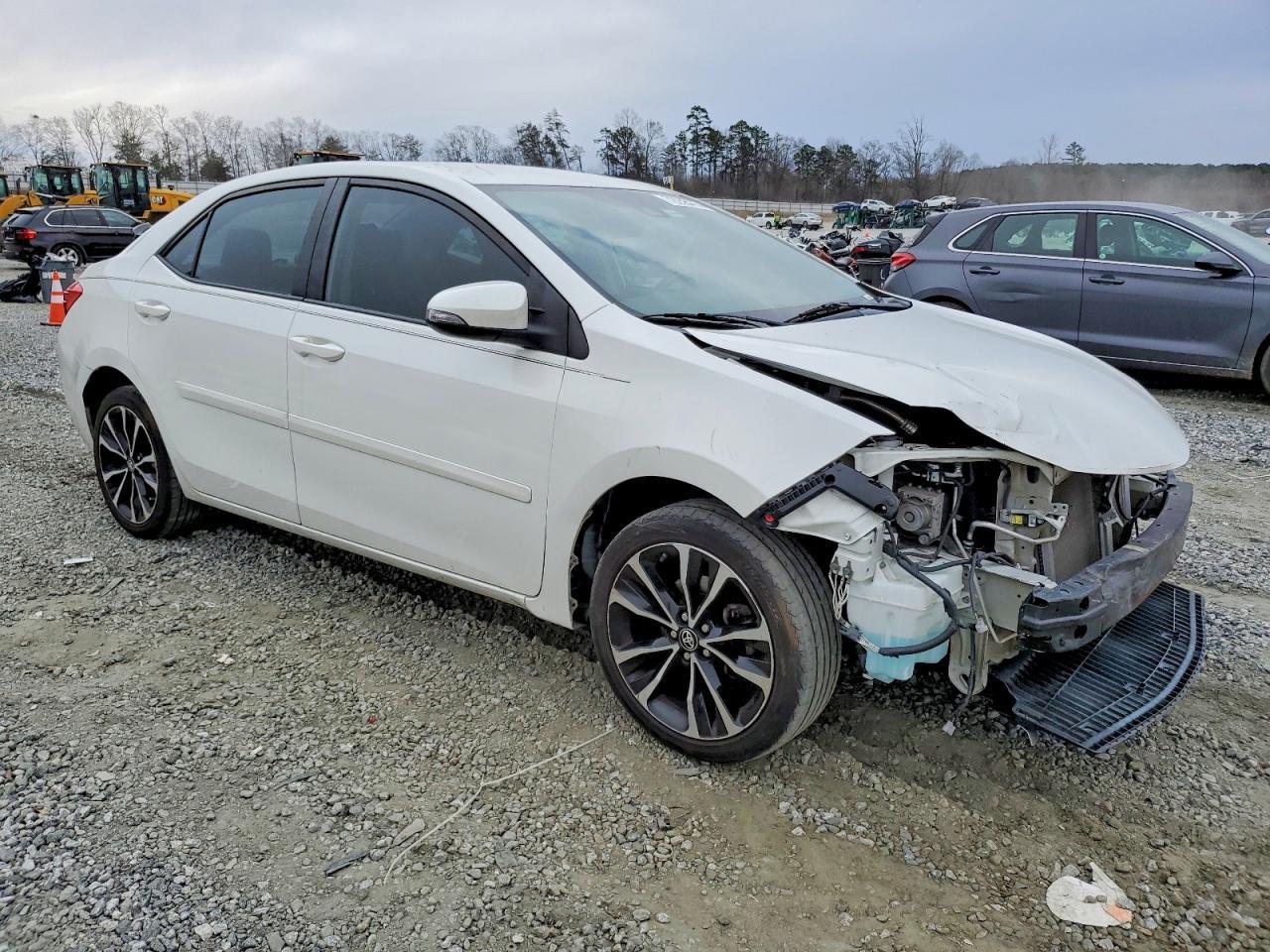 2018 TOYOTA COROLLA