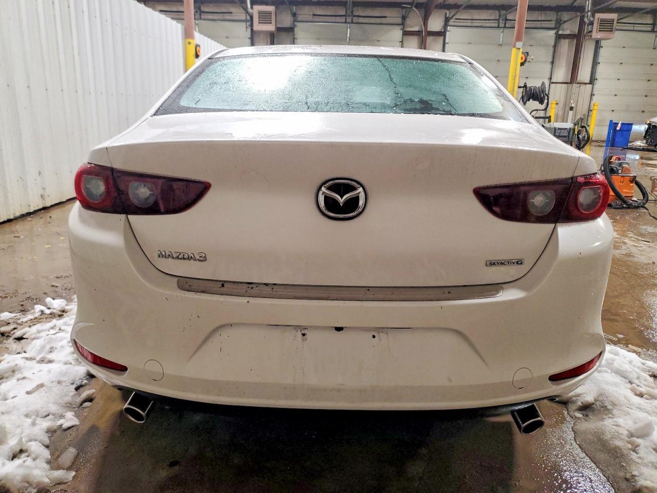 2025 MAZDA 3