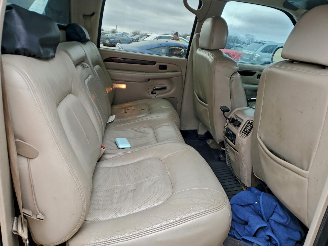 2002 CADILLAC Escalade EXT