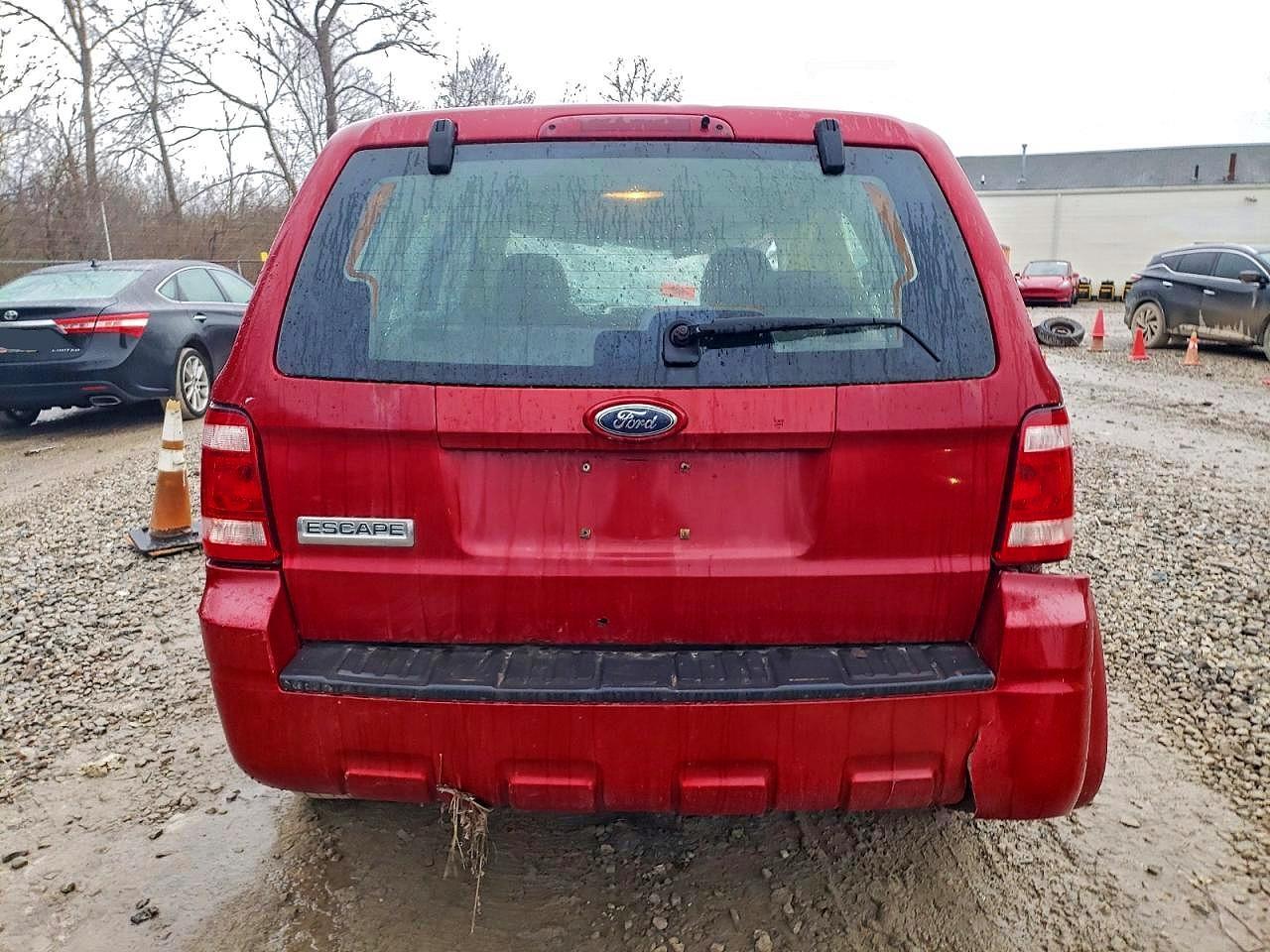 2009 FORD ESCAPE