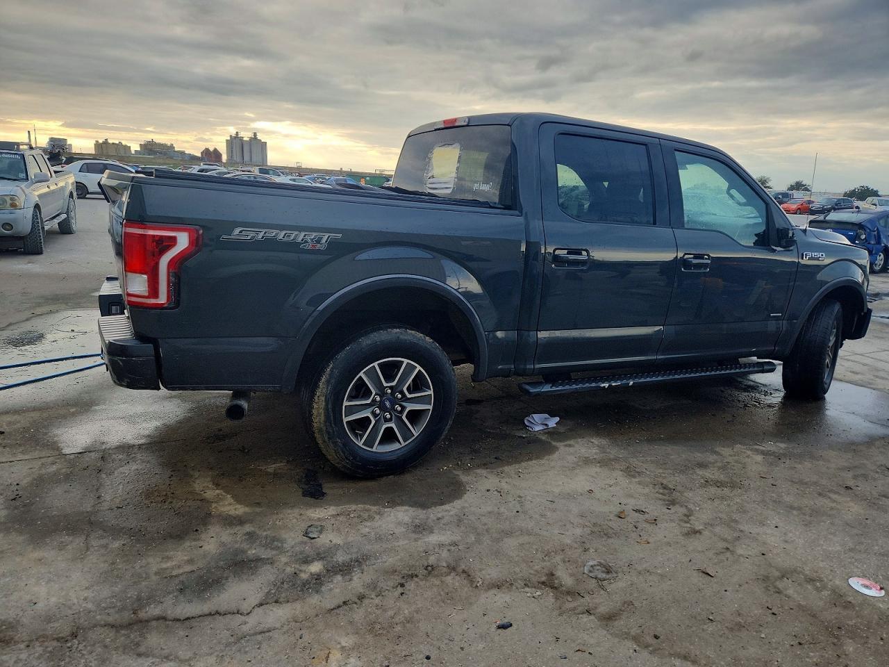 2016 FORD F-150