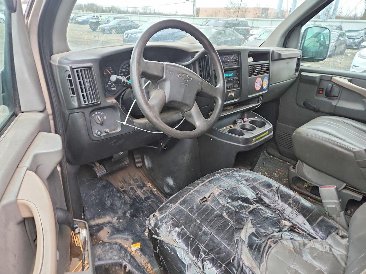 2003 CHEVROLET Express 3500