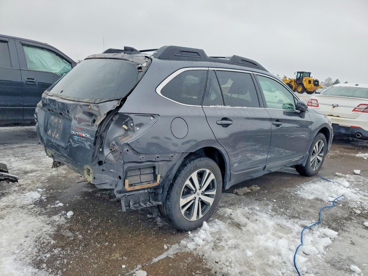 2019 SUBARU Outback