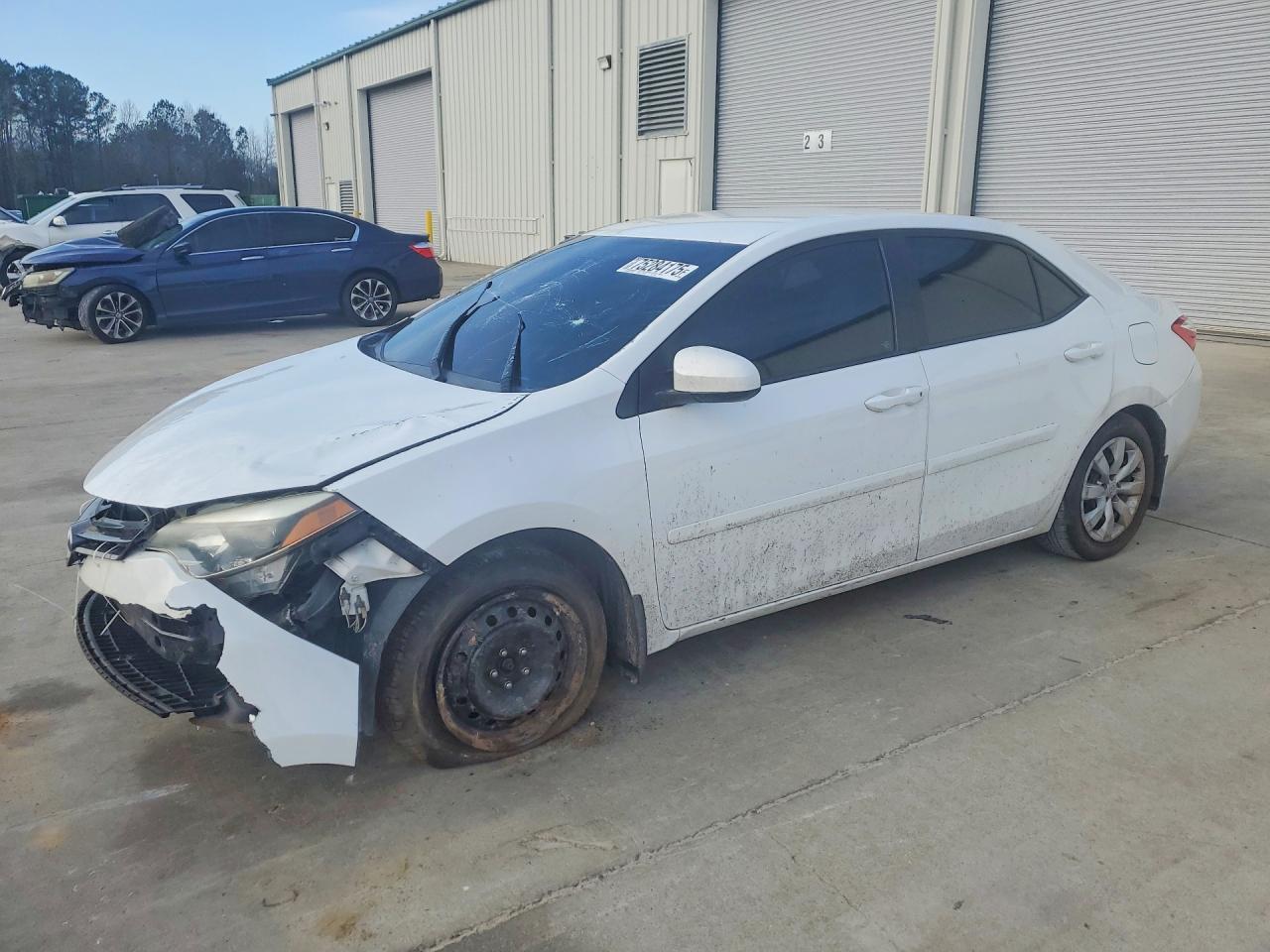 2016 TOYOTA COROLLA