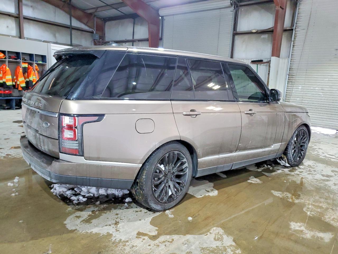 2017 LAND ROVER