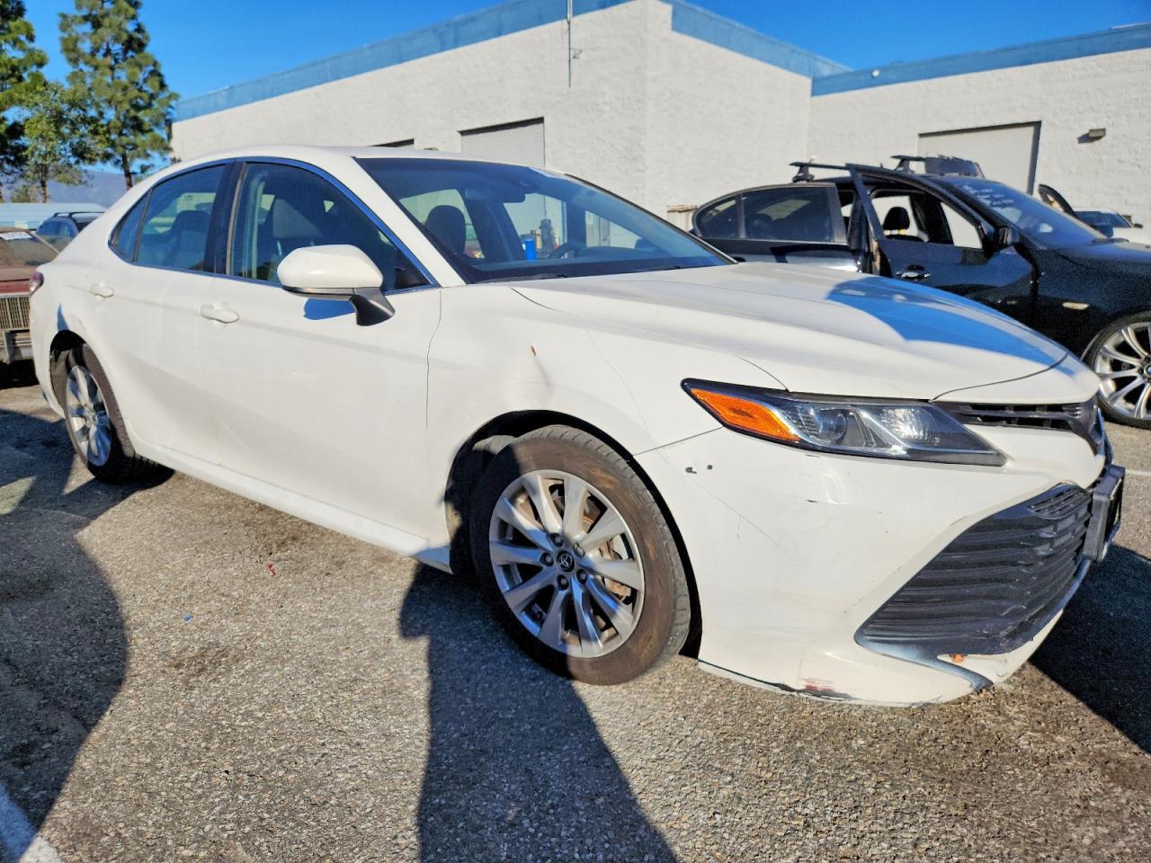 2018 TOYOTA CAMRY