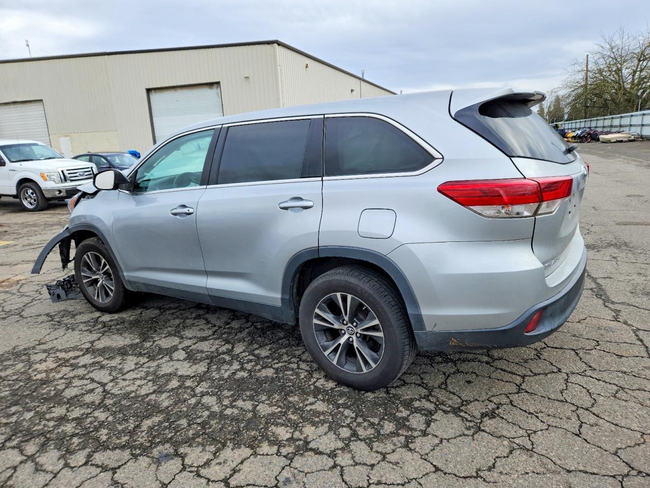 2019 TOYOTA HIGHLANDER