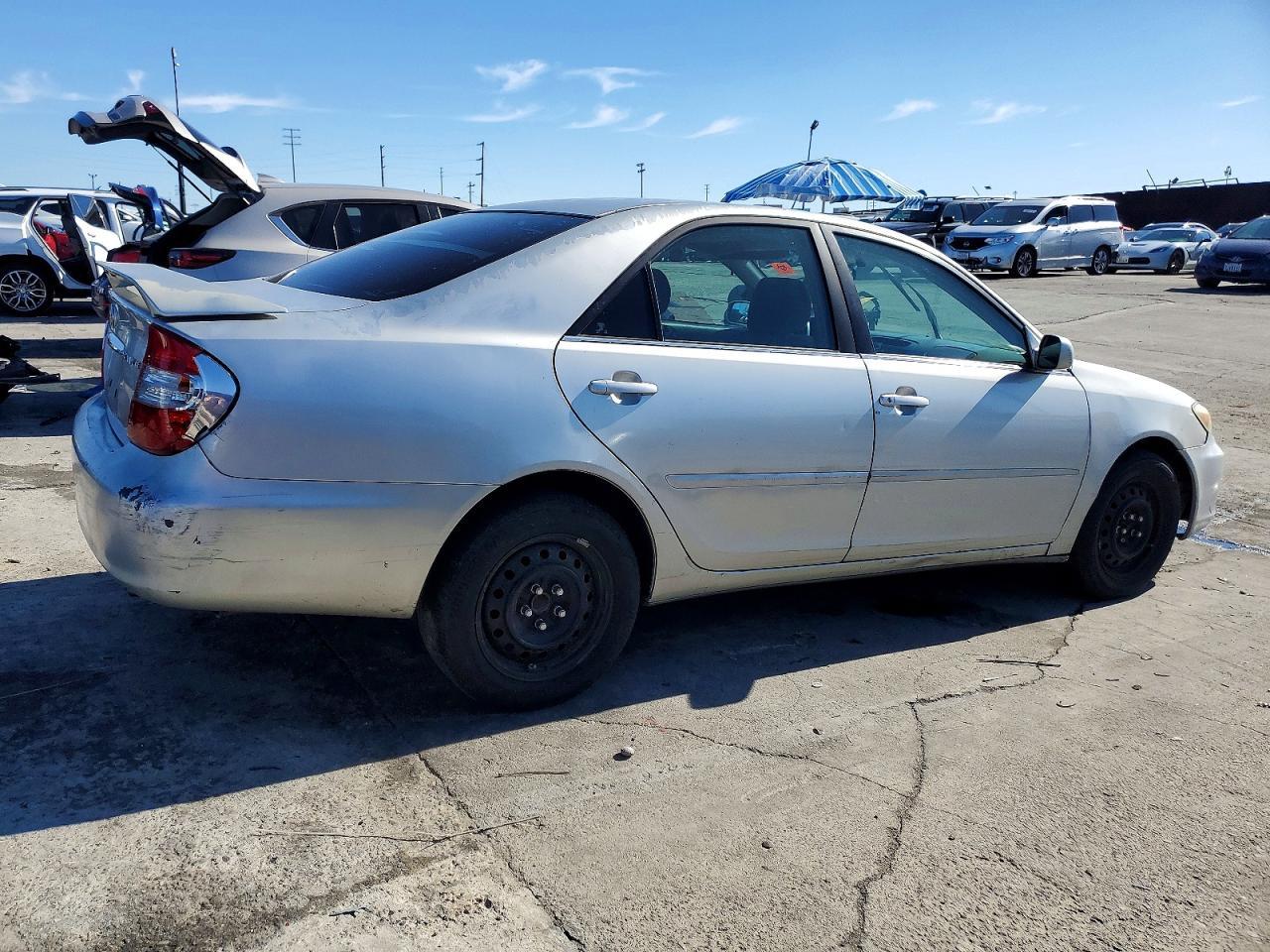 2004 TOYOTA CAMRY