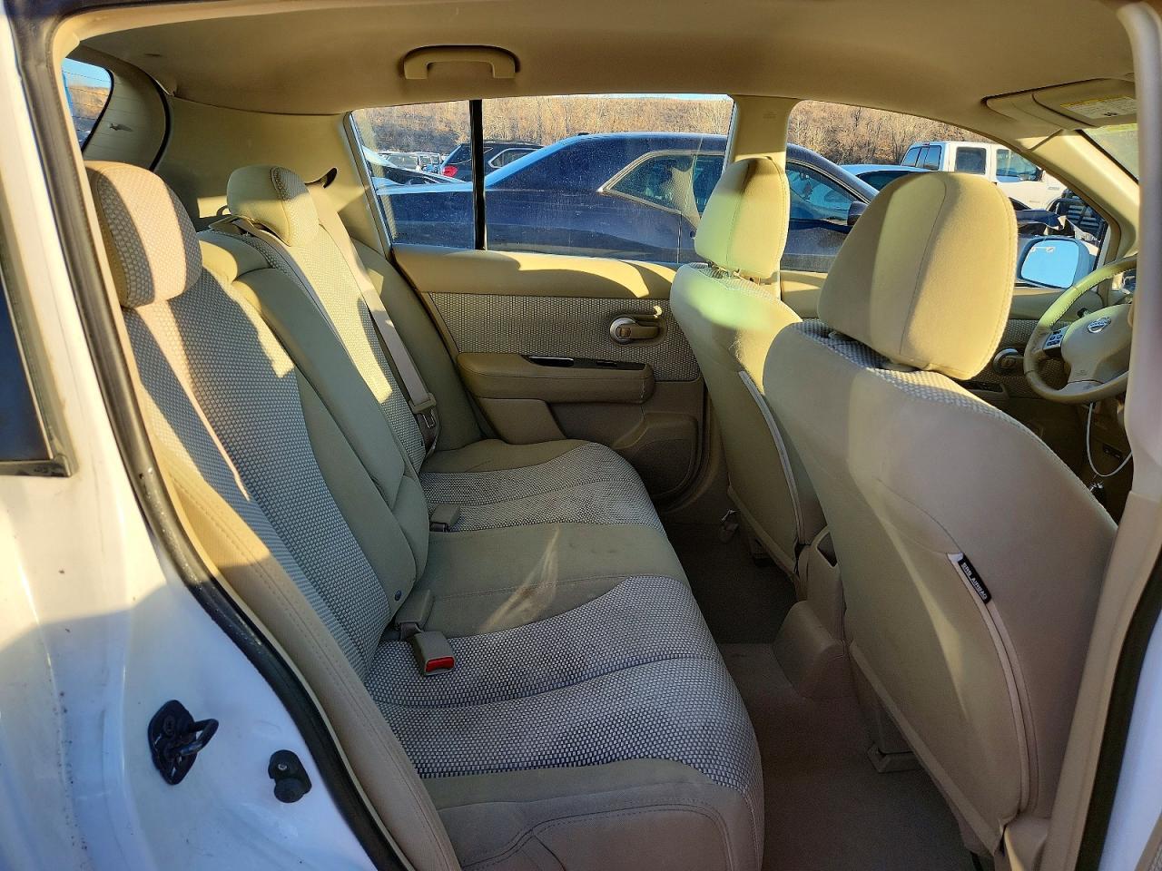 2009 NISSAN VERSA