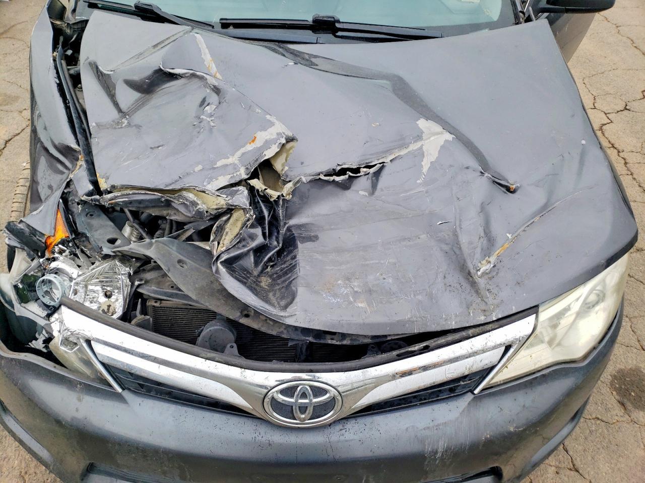 2012 TOYOTA CAMRY