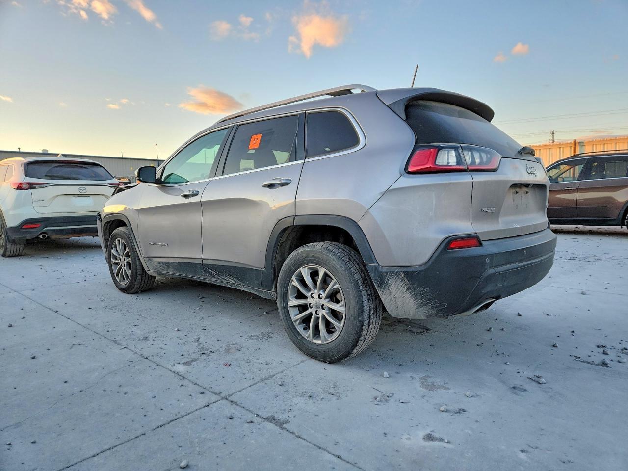 2021 JEEP CHEROKEE