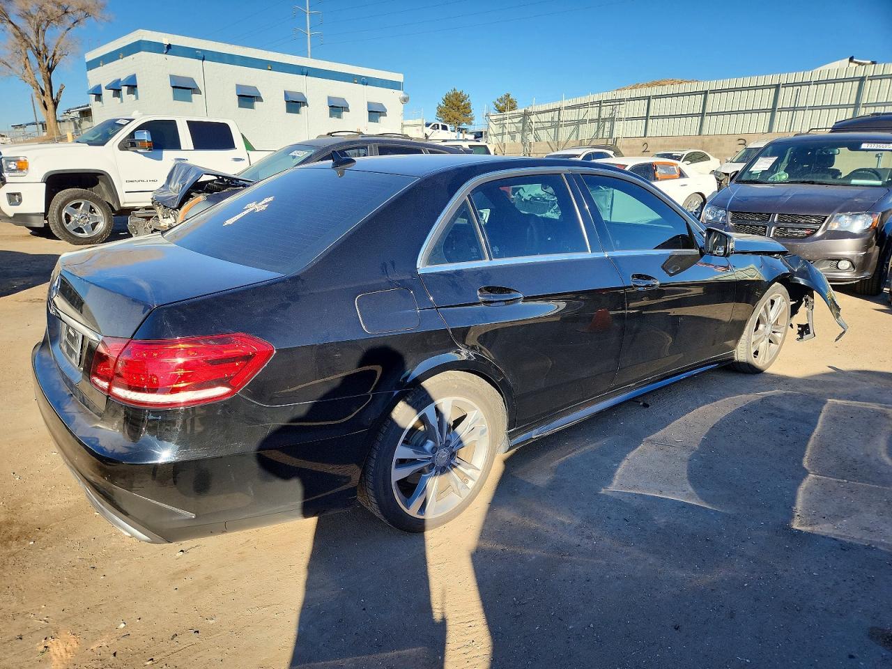 2014 MERCEDES-BENZ E-Class
