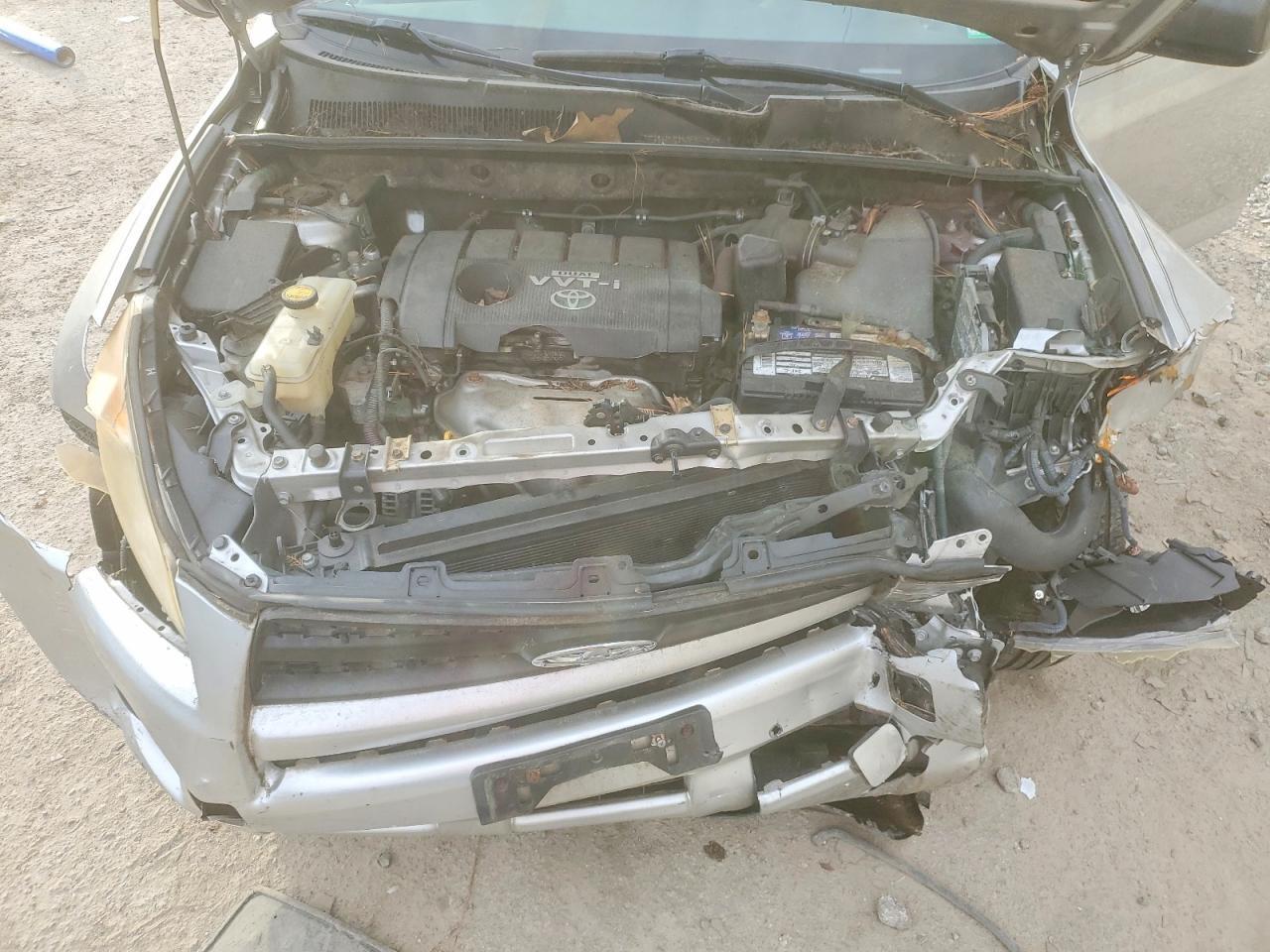 2011 TOYOTA RAV4