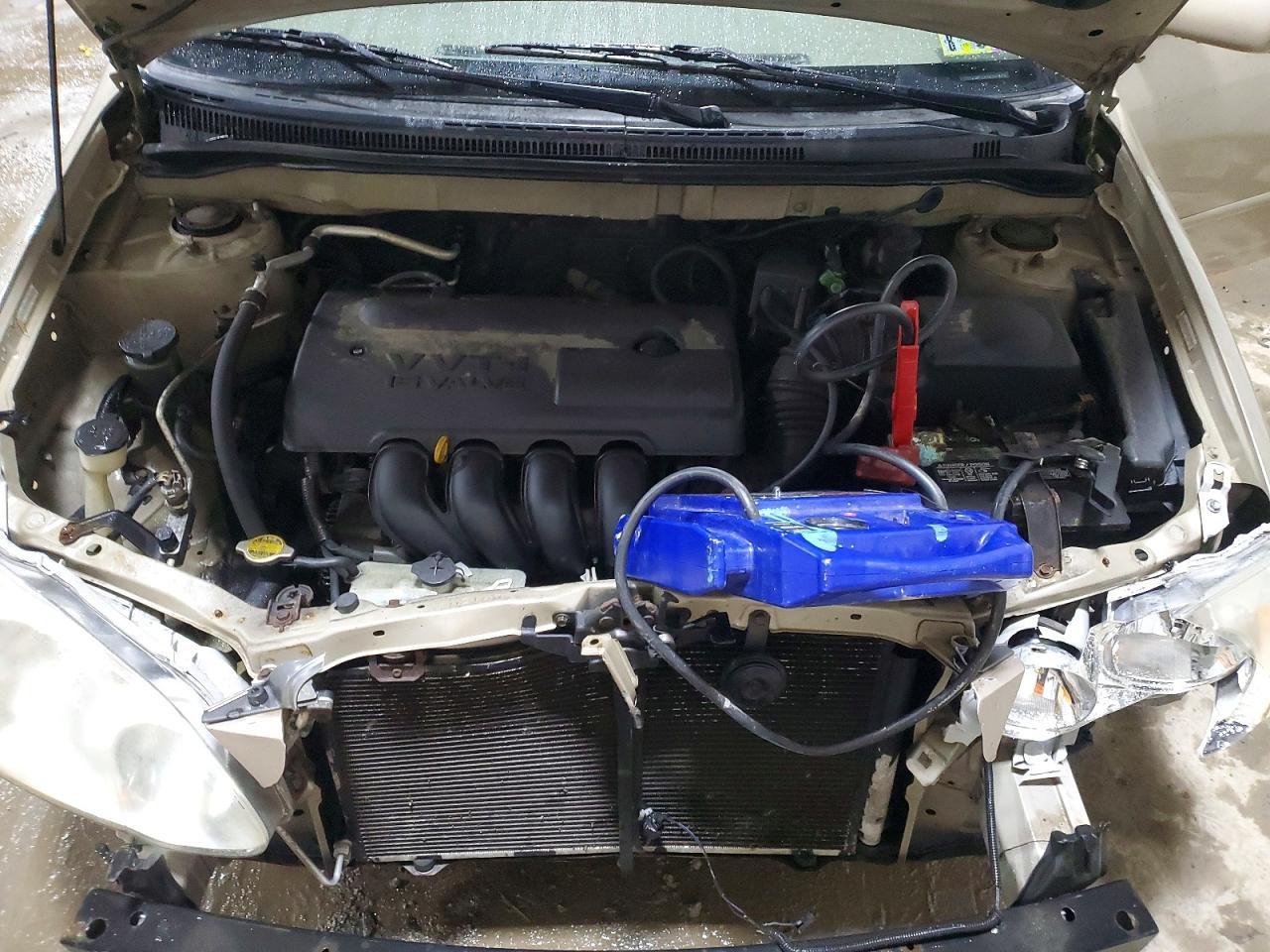 2004 TOYOTA COROLLA
