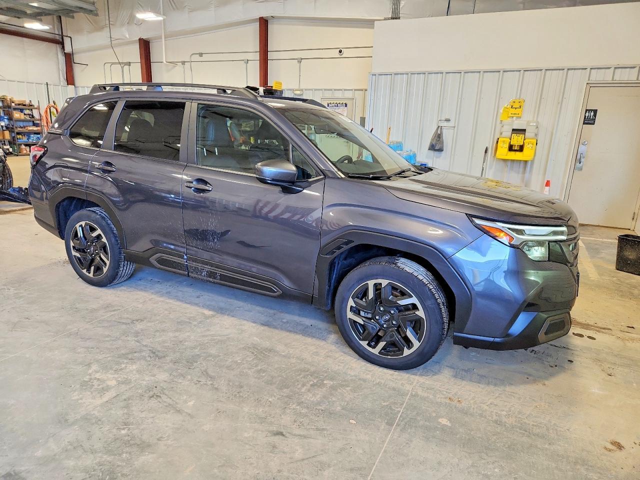 2025 SUBARU FORESTER