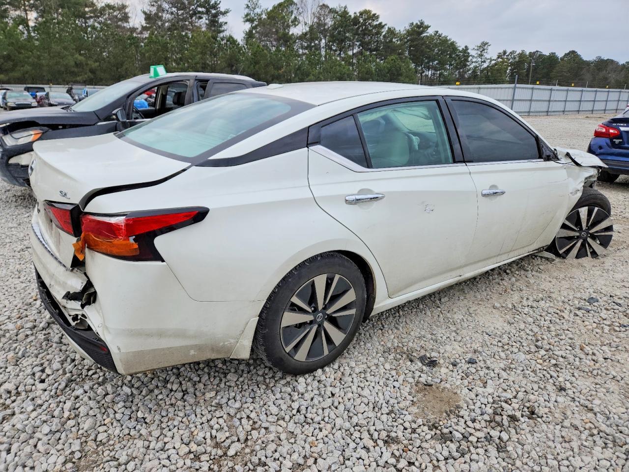 2022 NISSAN ALTIMA