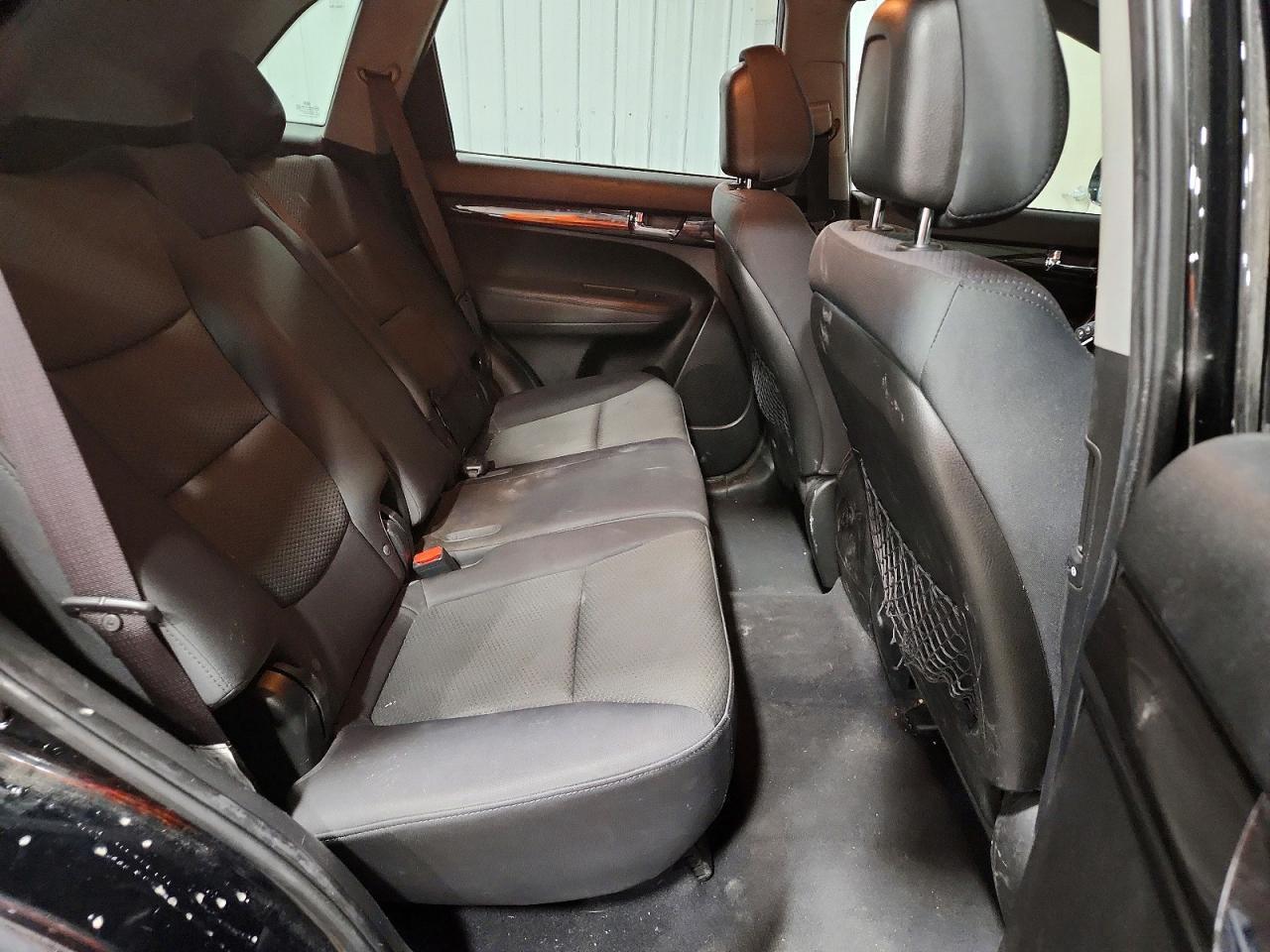 2011 KIA SORENTO
