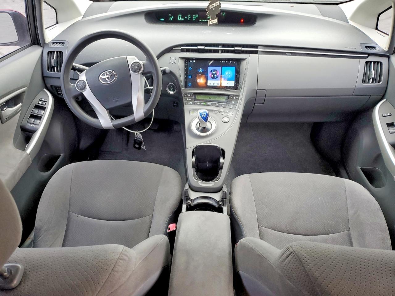 2011 TOYOTA PRIUS