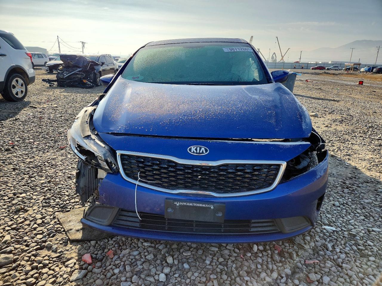 2017 KIA FORTE
