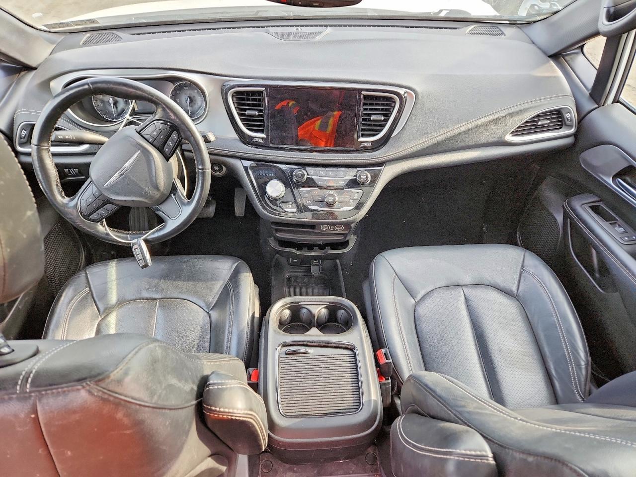 2021 CHRYSLER Pacifica