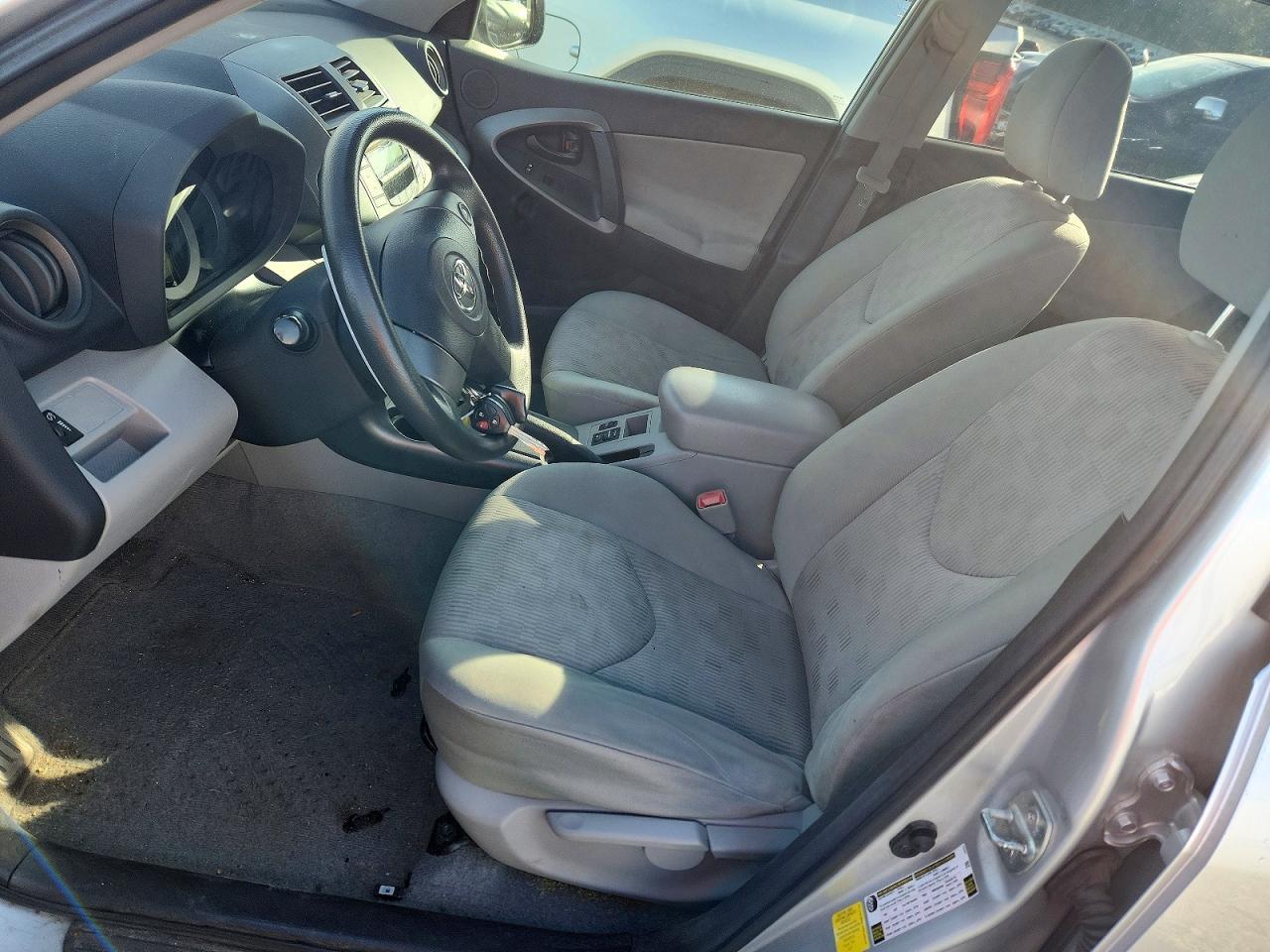 2011 TOYOTA RAV4