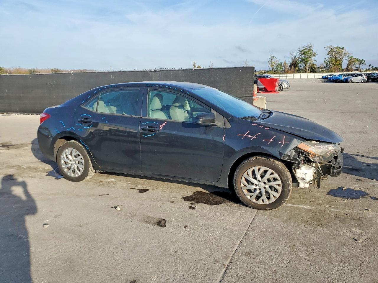 2017 TOYOTA COROLLA