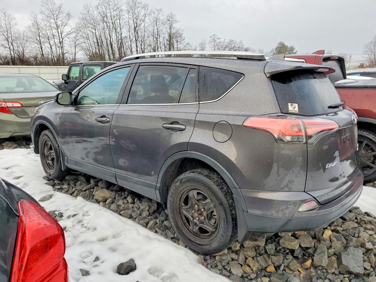 2016 TOYOTA RAV4