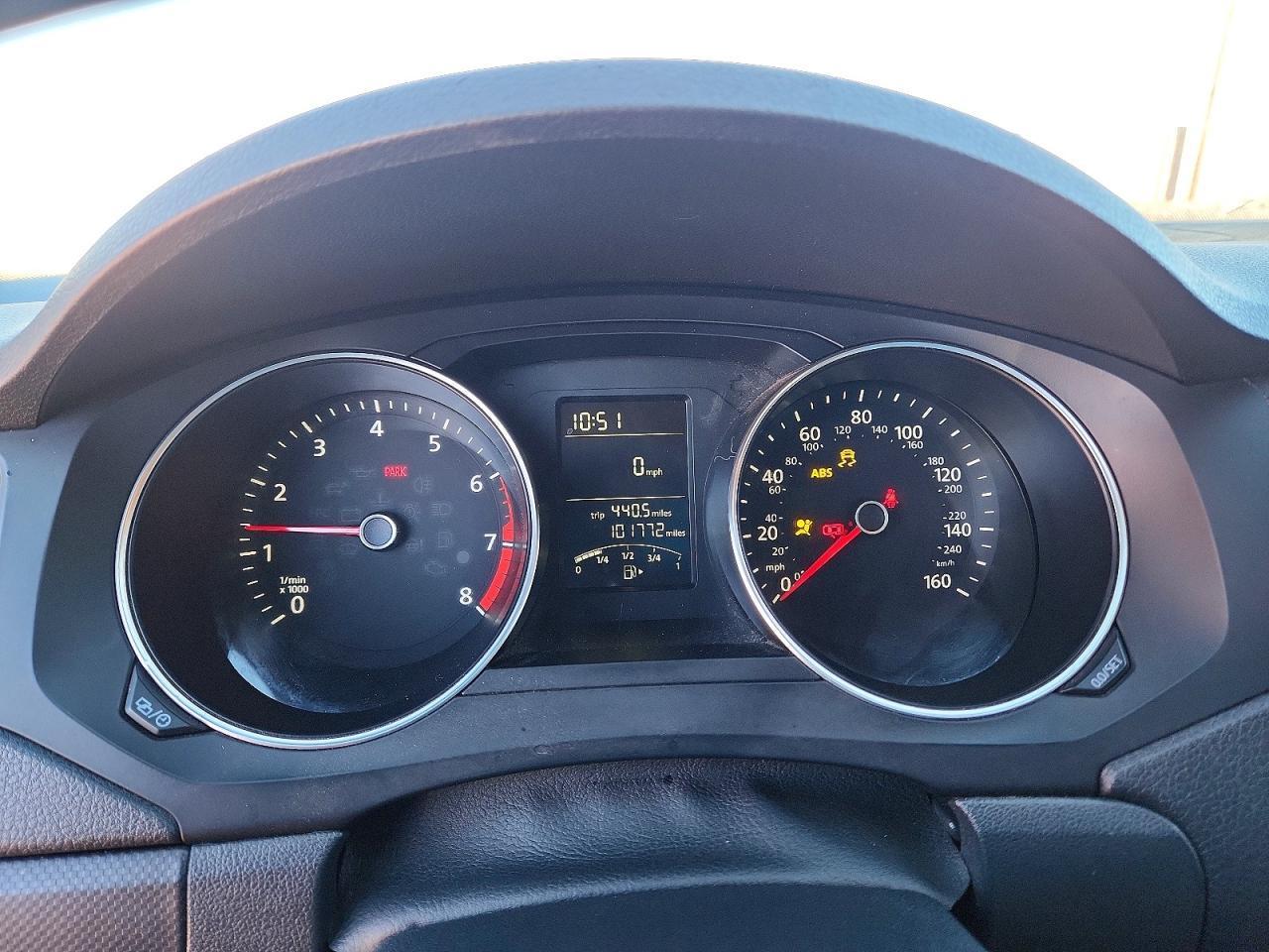 2016 VOLKSWAGEN JETTA