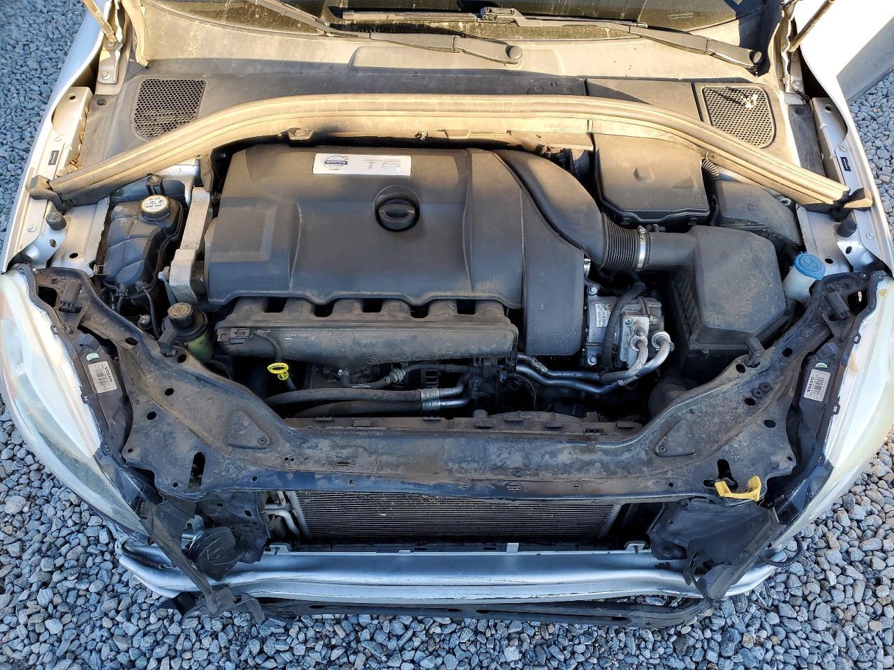 2014 VOLVO XC60