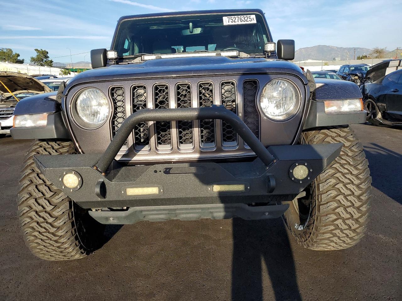 2022 JEEP Gladiator