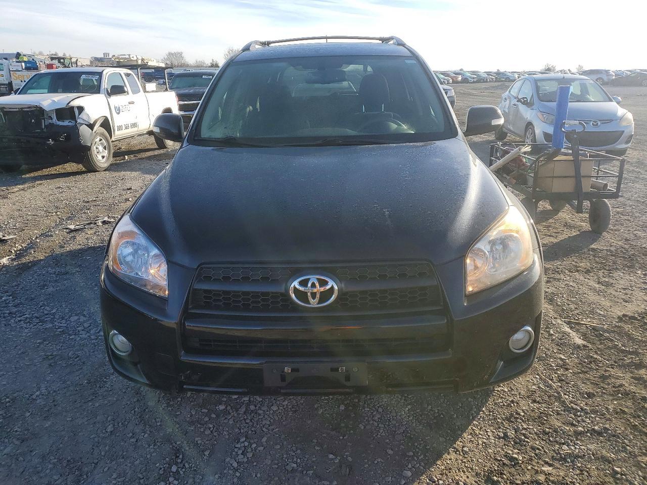 2011 TOYOTA RAV4