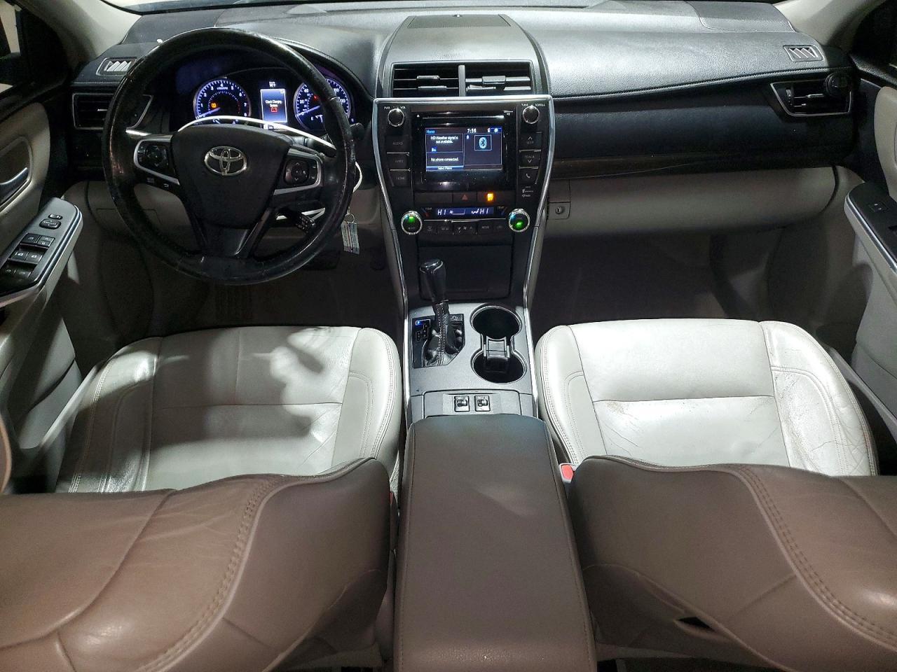 2015 TOYOTA CAMRY