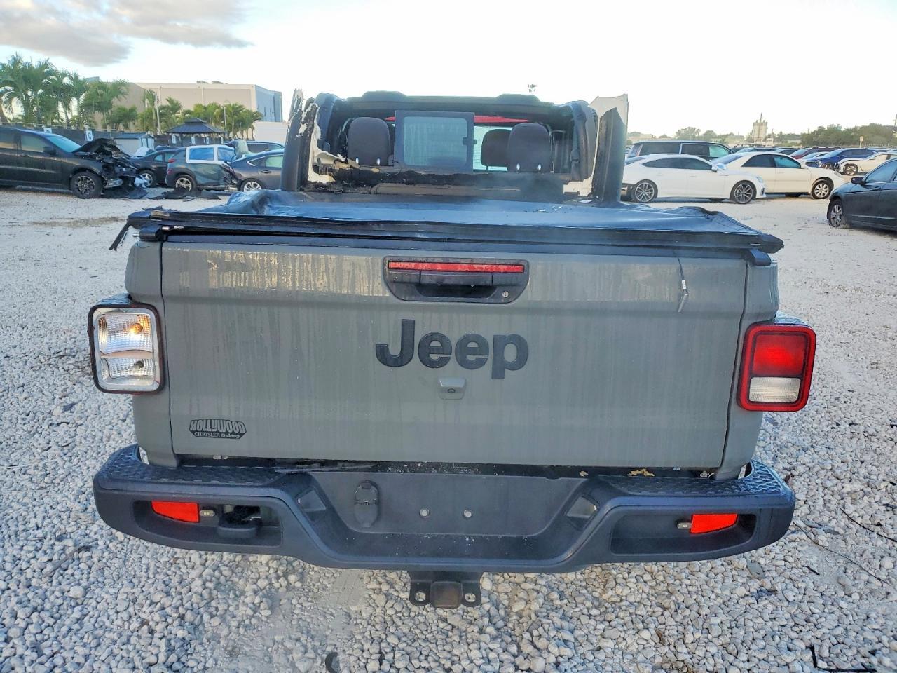 2022 JEEP Gladiator