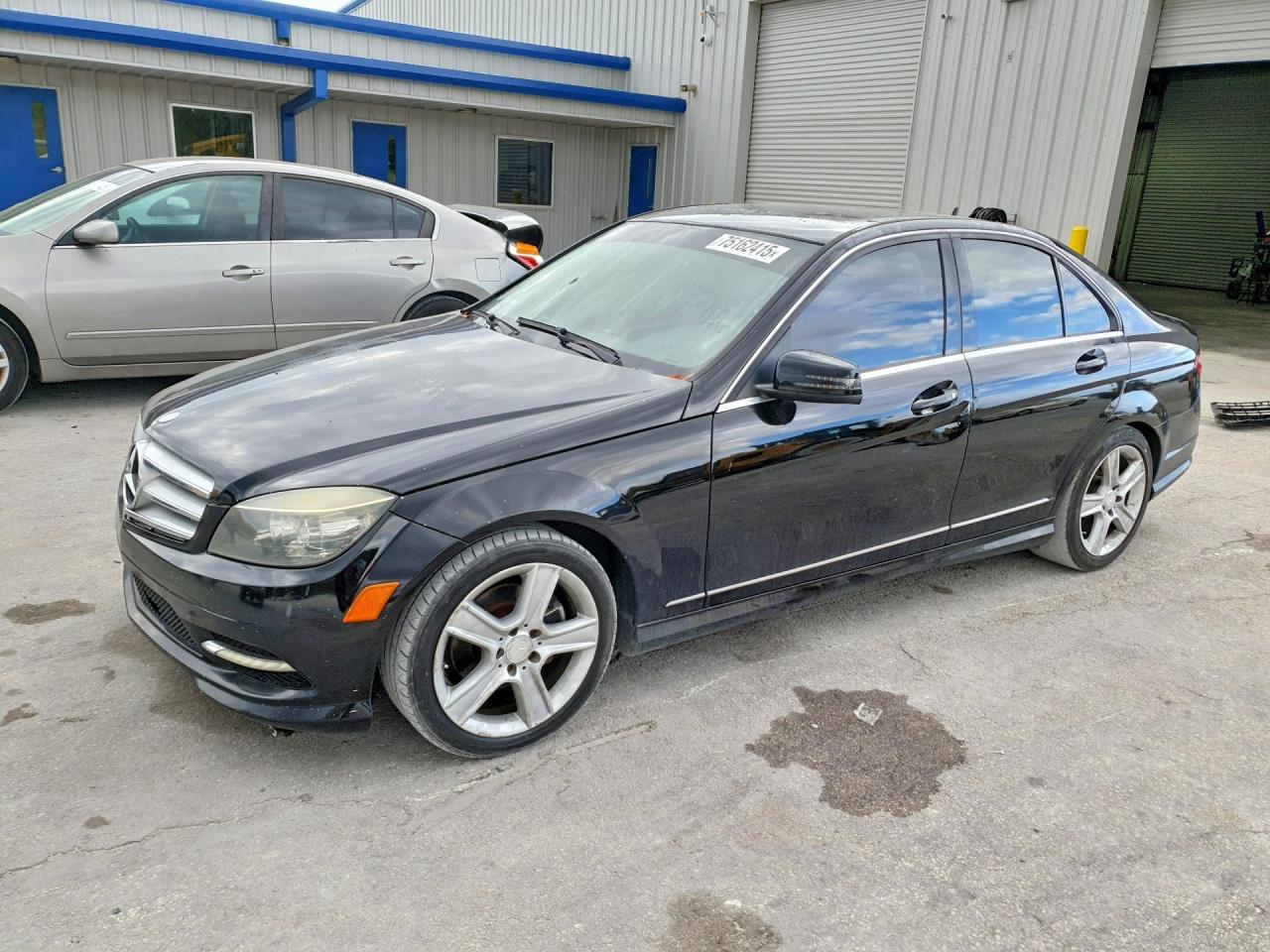 2011 MERCEDES-BENZ C-CLASS