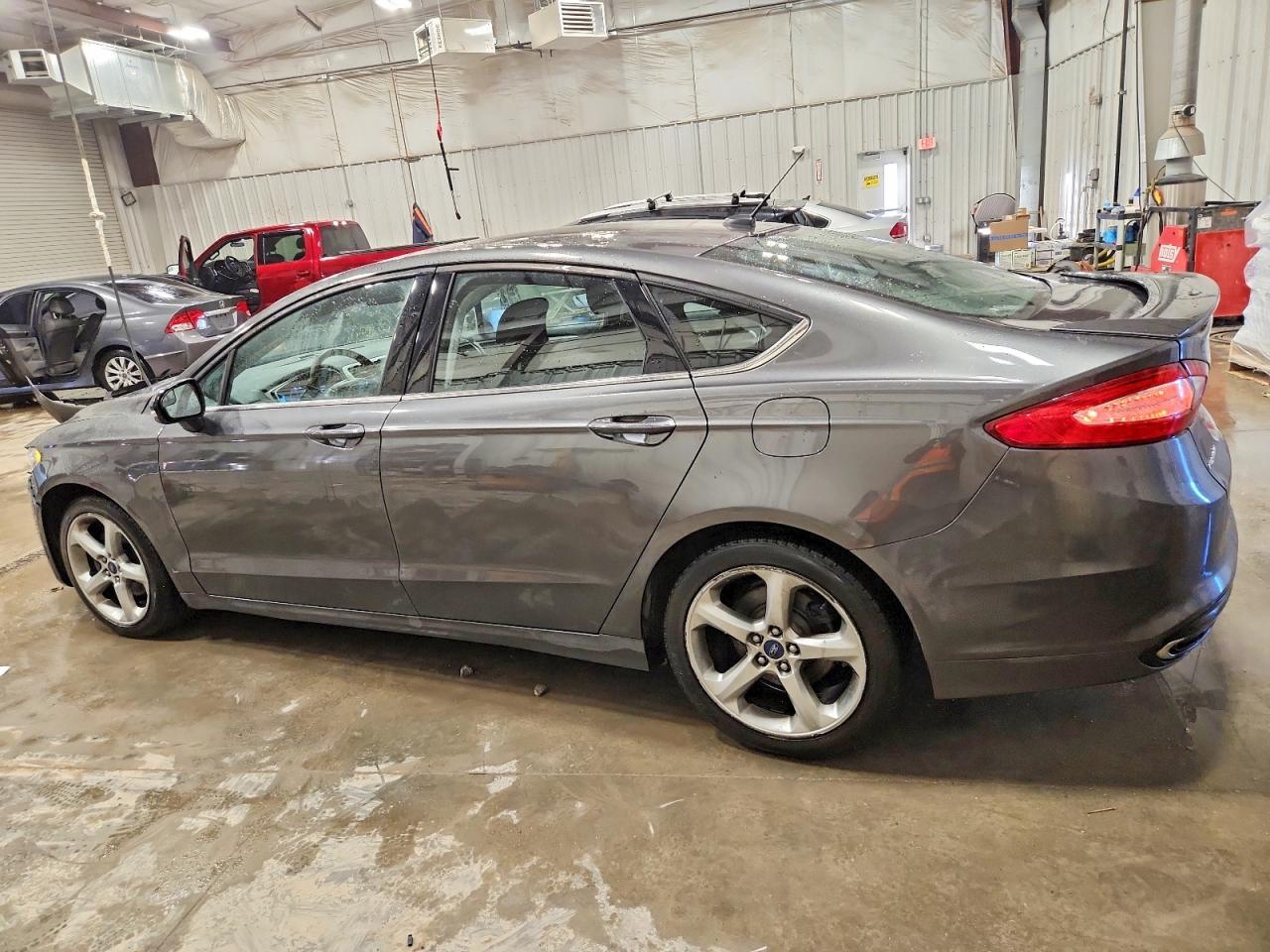 2016 FORD FUSION