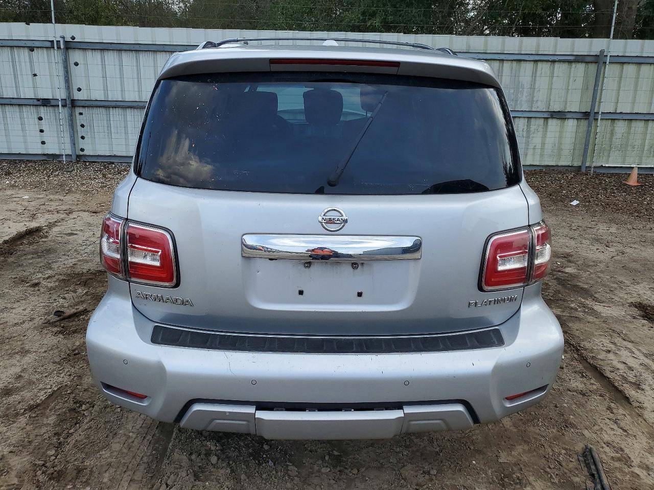 2017 NISSAN Armada