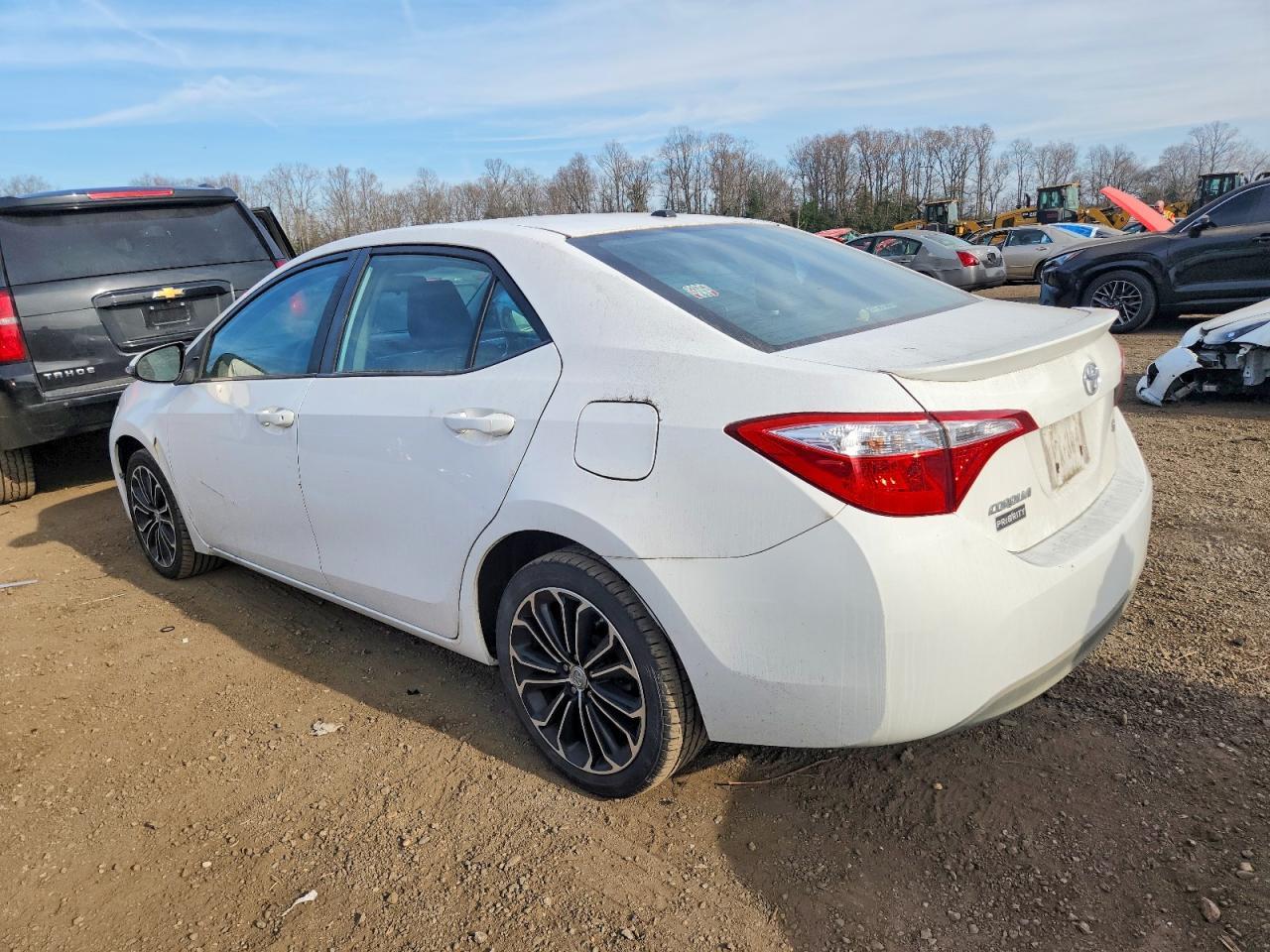 2016 TOYOTA COROLLA