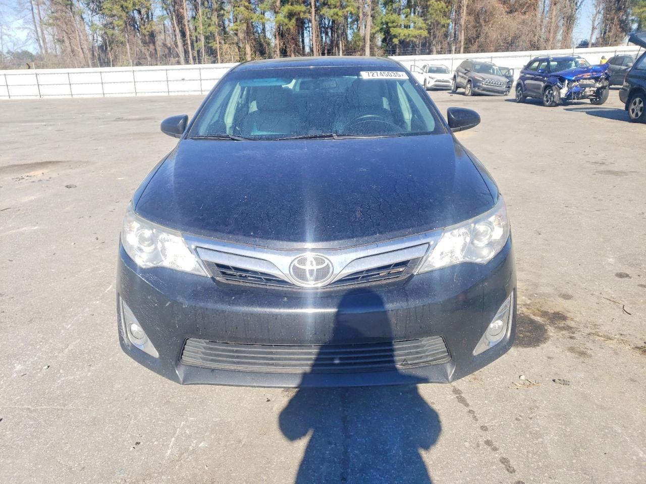 2014 TOYOTA CAMRY