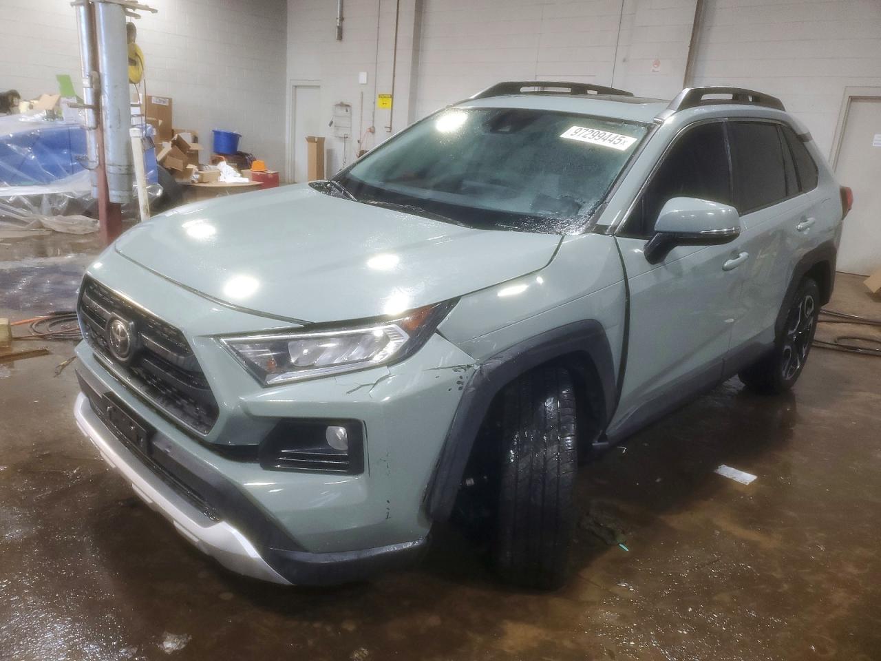 2019 TOYOTA RAV4