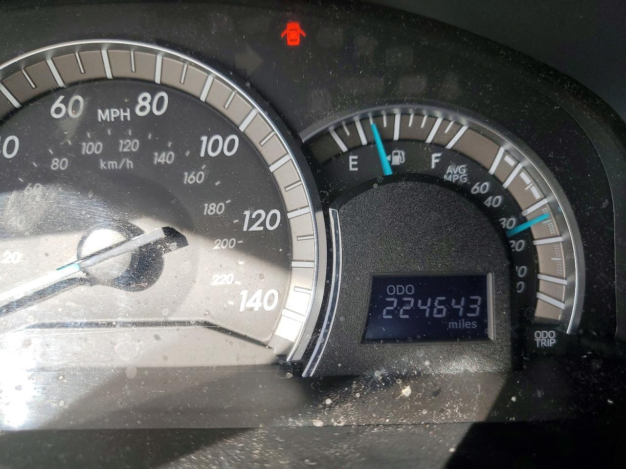 2014 TOYOTA CAMRY
